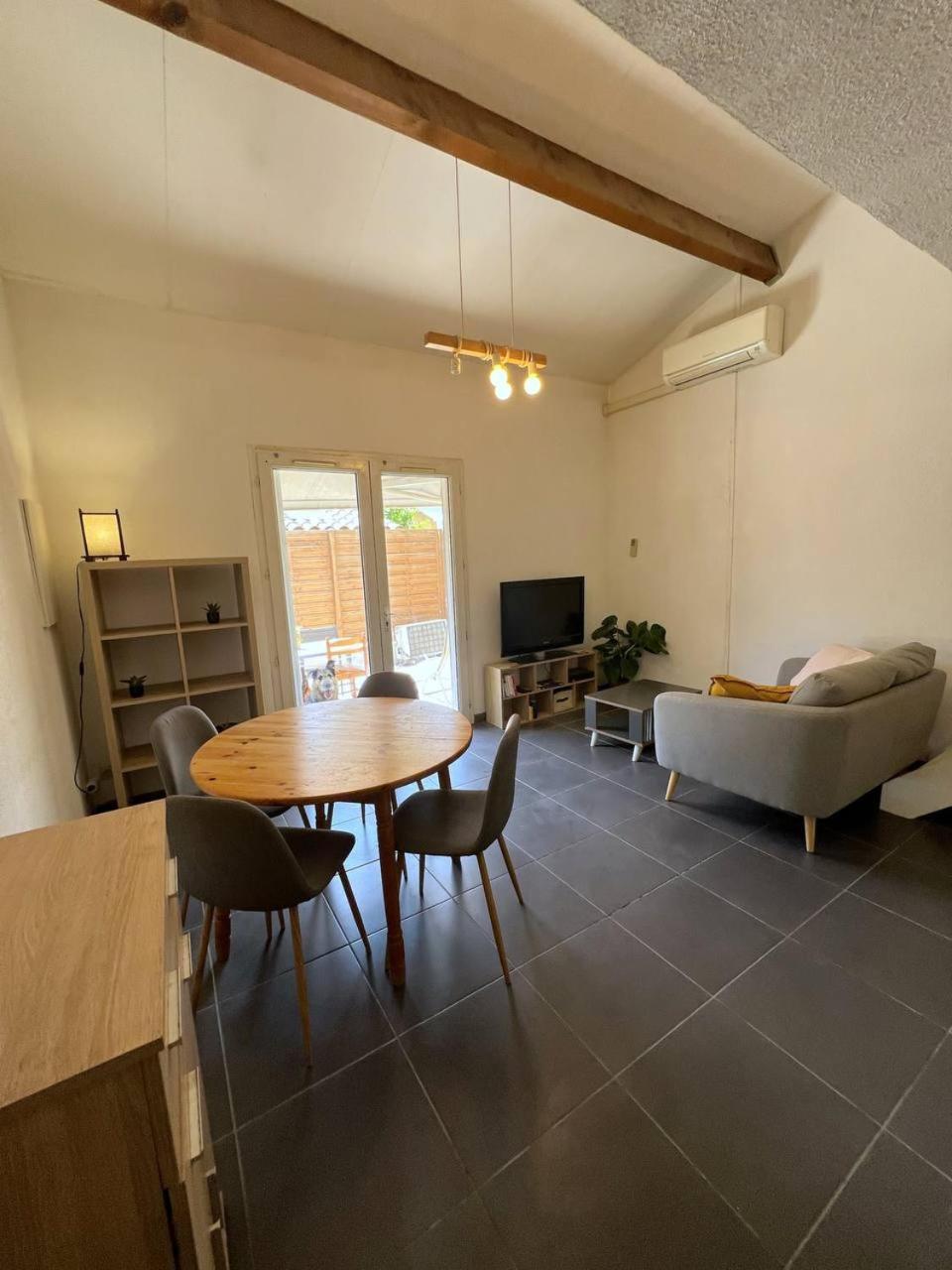 Сasa de vacaciones Maison Proche De La *